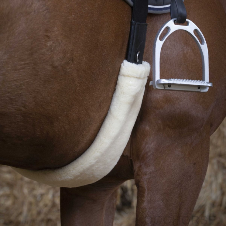 Equithème Girth Sleeve Teddy Ecru