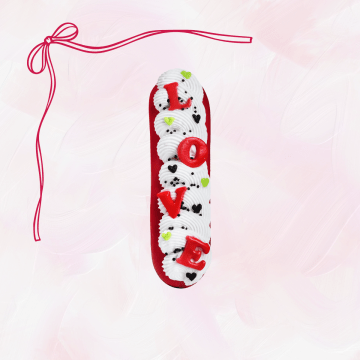 Candy Horse Valentine Eclair Candy Horse Valentine Eclair